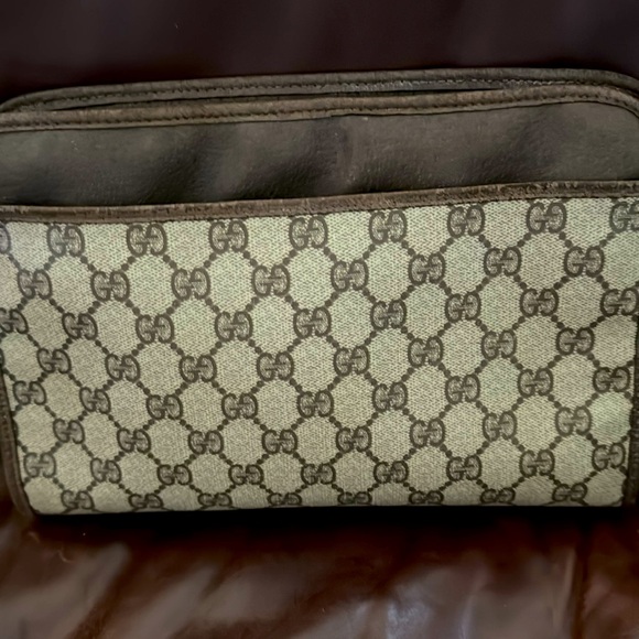 LUX | 100% Authentic Vintage OPHIDIA GUCCI LEATHER CLUTCH BAG - Picture 2 of 13